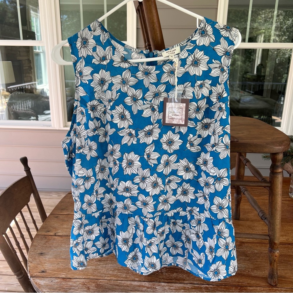 NWT Marina Luna Sleeveless Blue Floral Blouse Shirt Lightweight Size XL